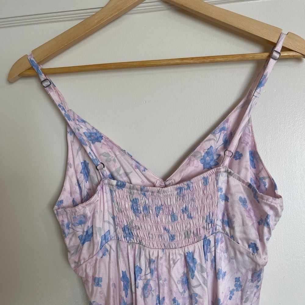 Pastel Pink Floral Maxi Dress - Picture 4 of 8